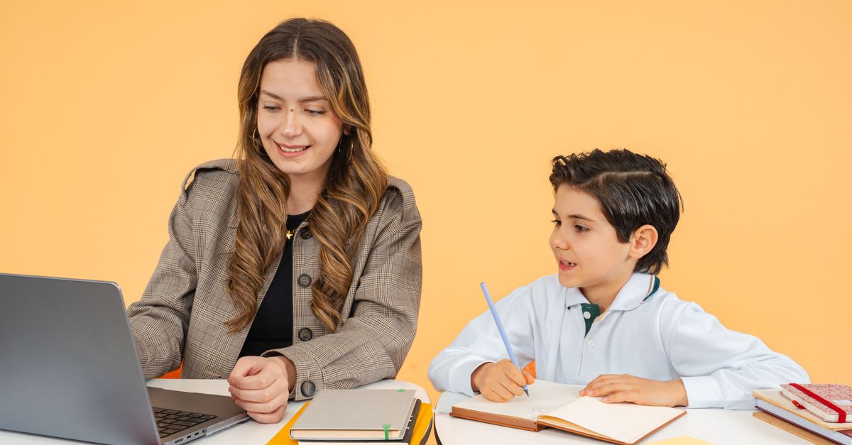 Tips for Parents on Supporting Online Learners